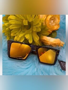 Brown Animal Print Frame Sunglasses W/ Yellow Lens Square Frame By Blue Gem NEW!
